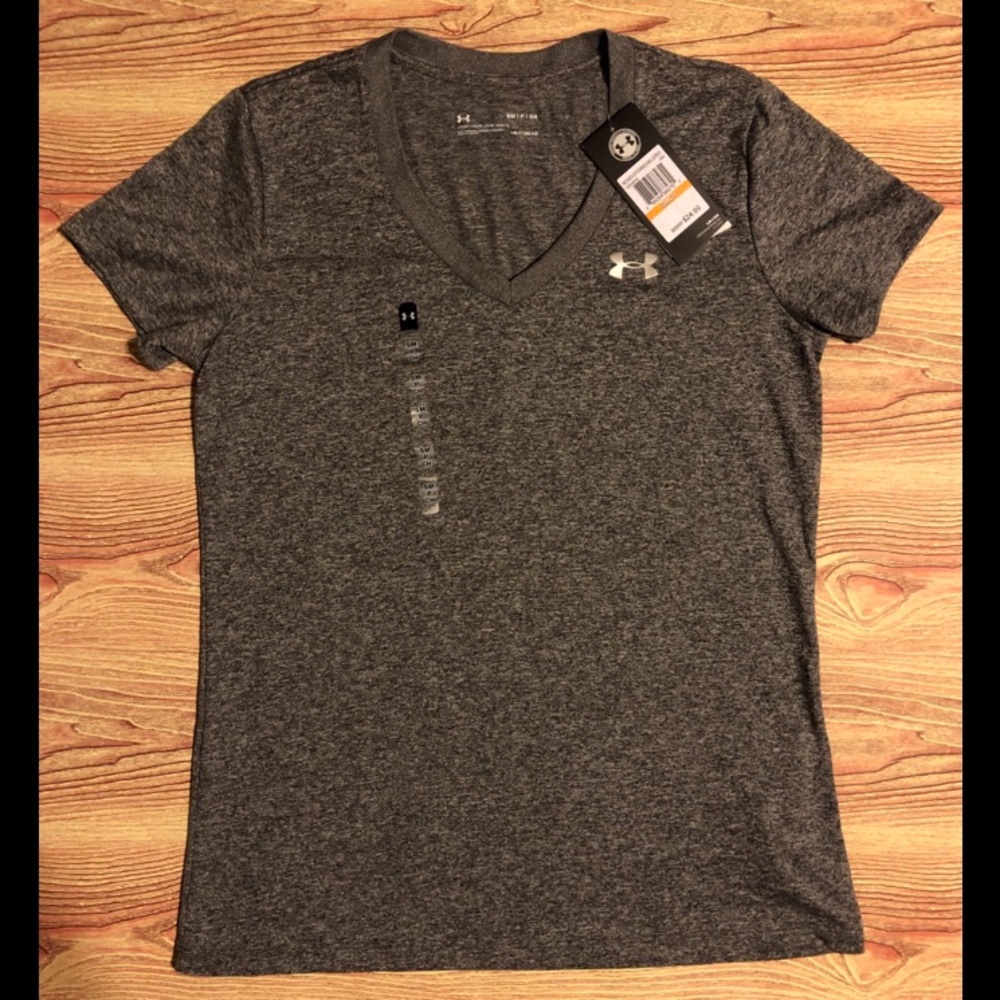 NWT Under Armour Heathered Grey Women’s Tee, Sz S